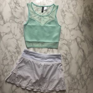 Divided mint crop top or sports bra. Mesh